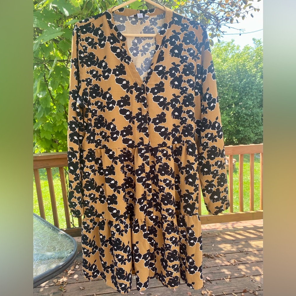 Nine West  women’s size L floral printed dress
